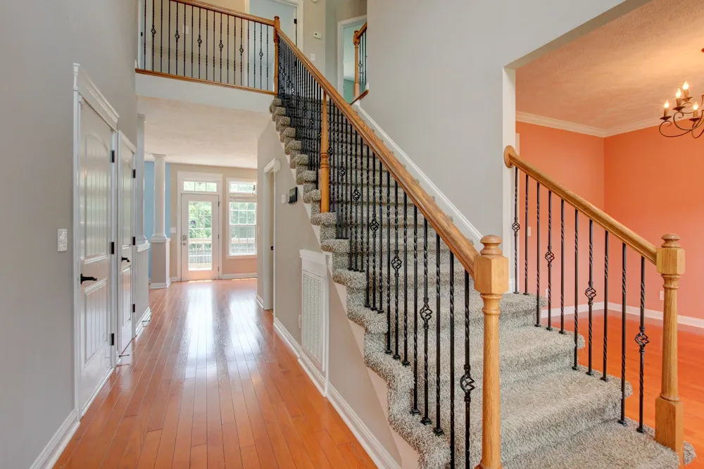 716 Cavalier Dr Clarksville, TN 37040