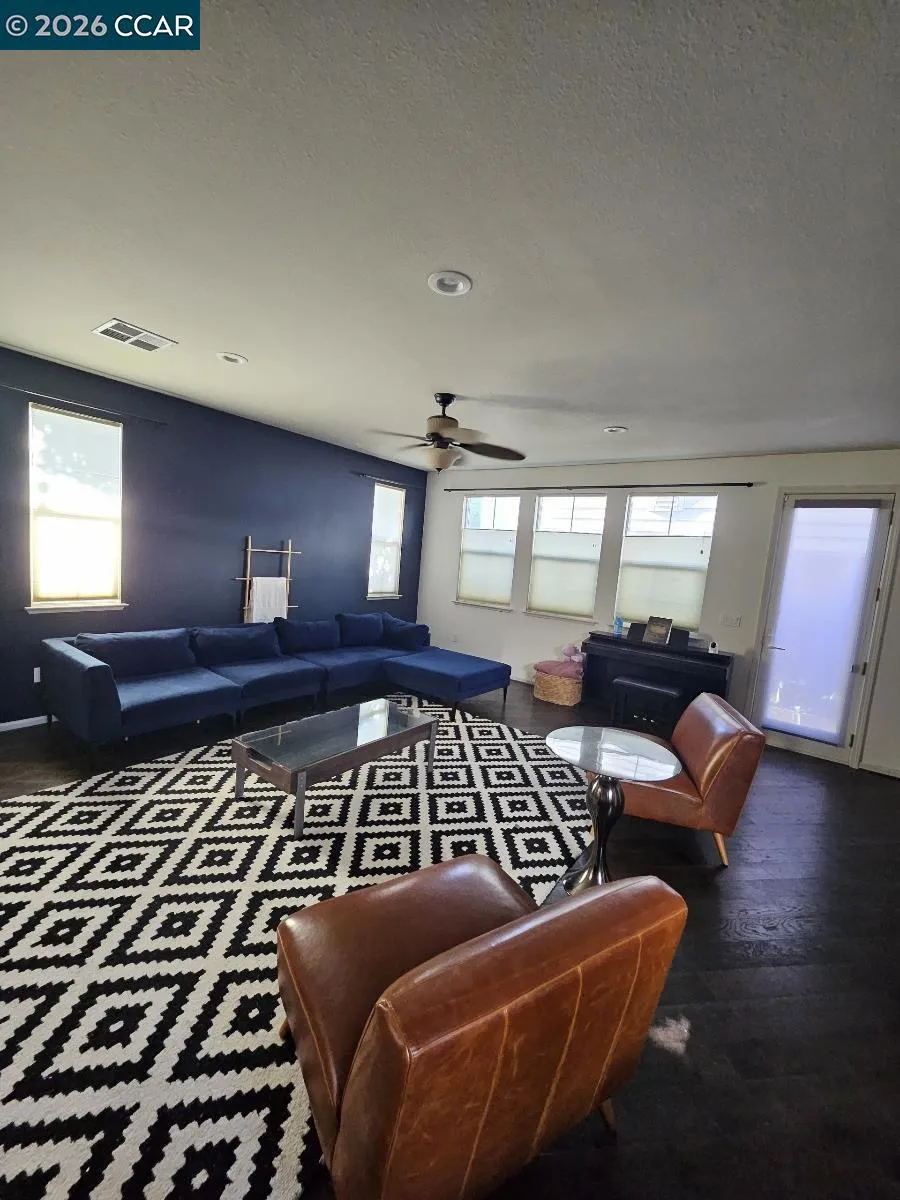 67 Standley Ct Pittsburg, CA 94565