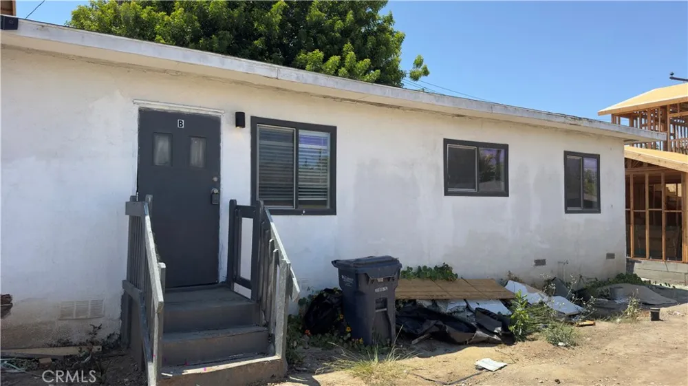 7921 Ronald Drive Huntington Beach, CA 92647