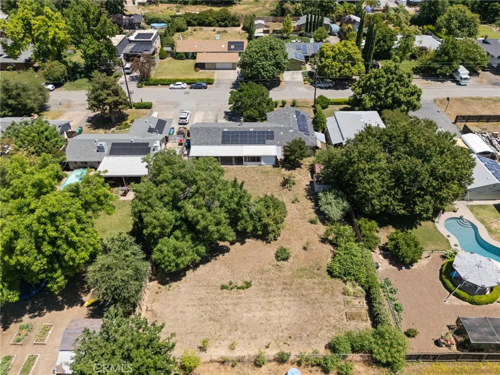 3361 Hackamore Lane Chico, CA 95973
