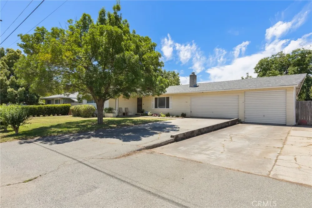 3361 Hackamore Lane Chico, CA 95973