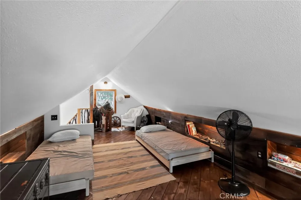 2775 View Running Springs, CA 92382