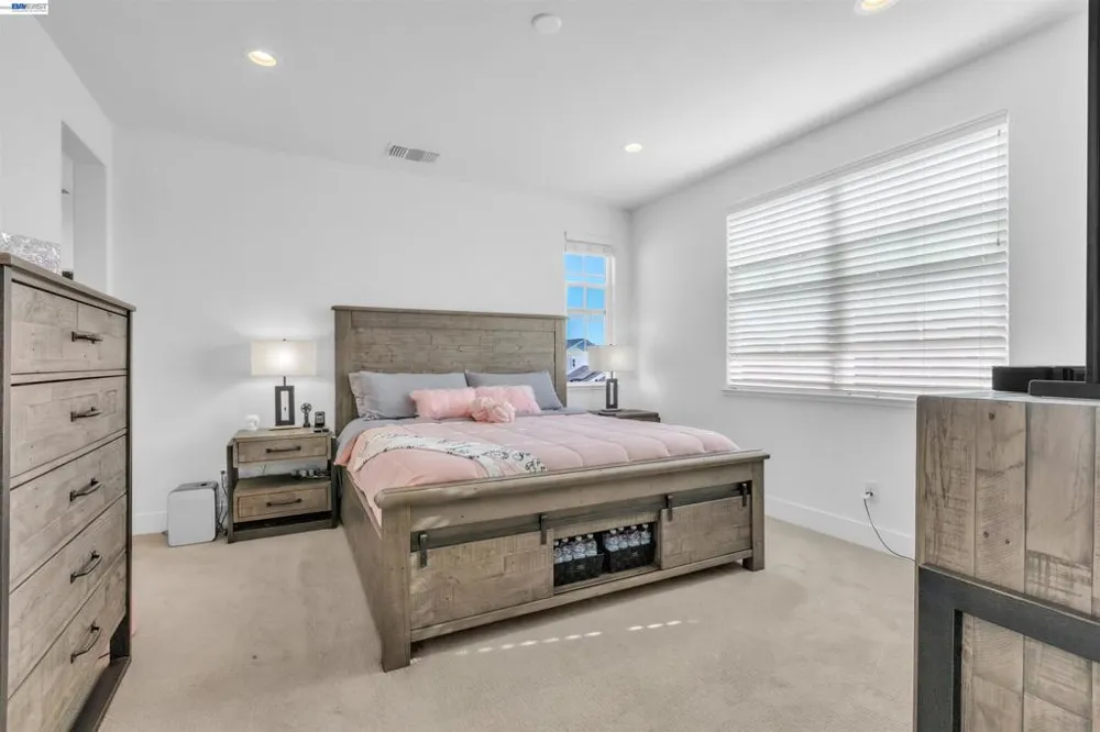 542 Datura Dr Vacaville, CA 95687