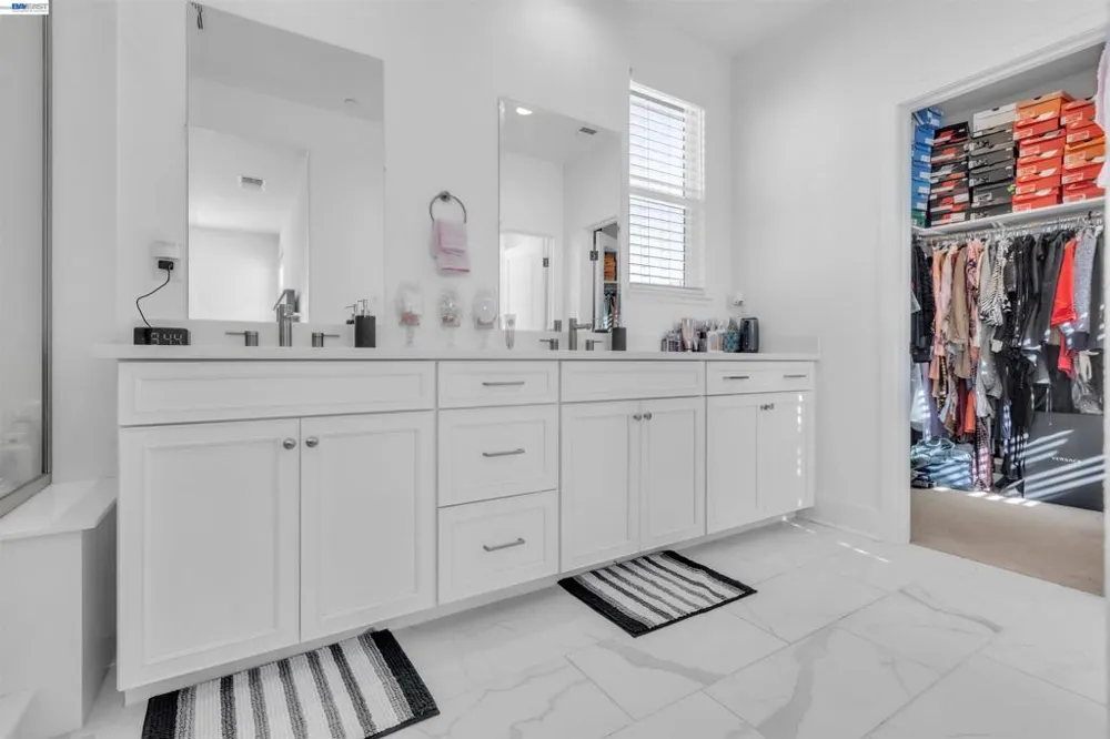 542 Datura Dr Vacaville, CA 95687