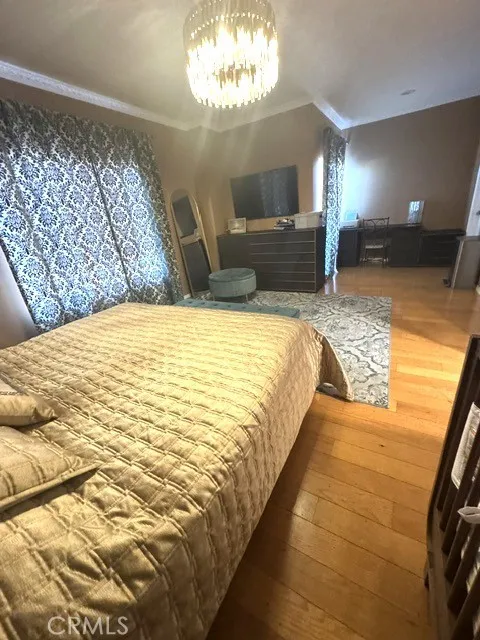 6828 Laurel Canyon Boulevard #211 North Hollywood, CA 91605