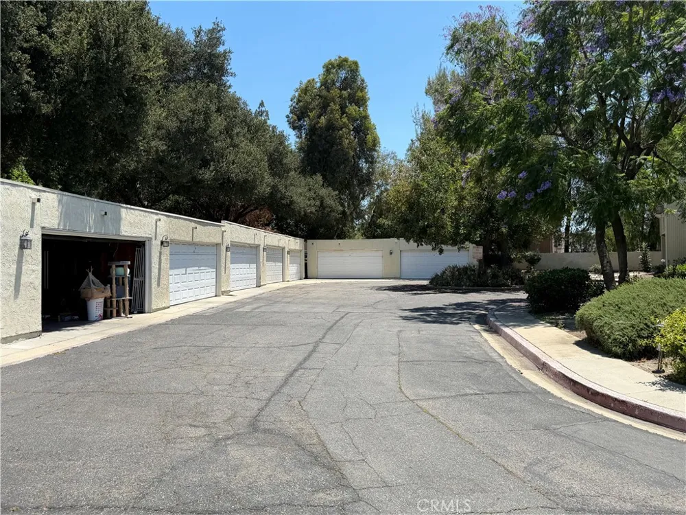 630 Sycamore Claremont, CA 91711