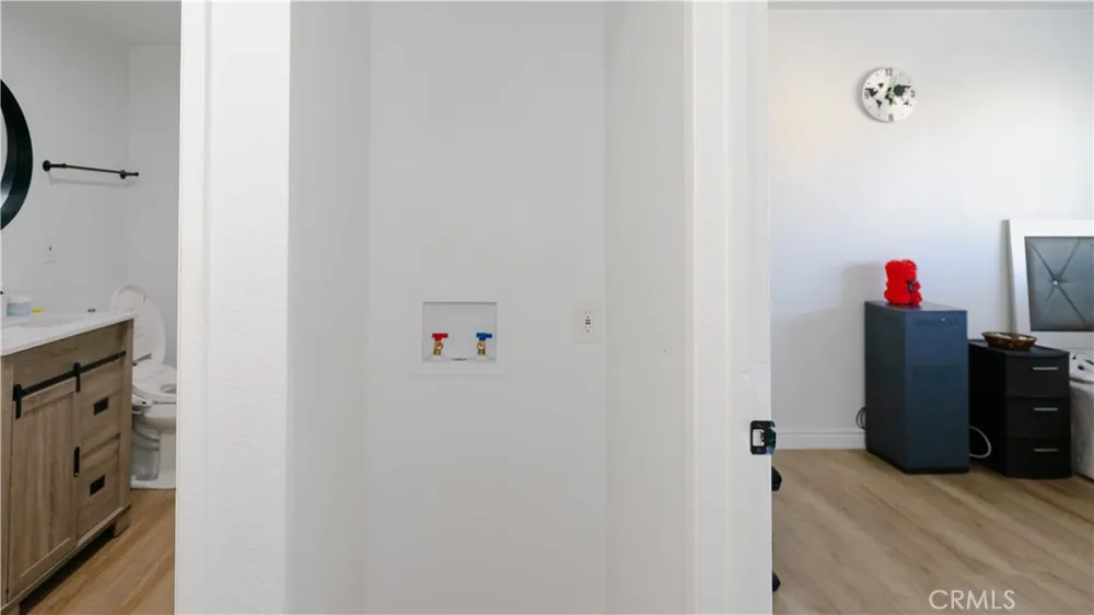 521 S Lyon #11 Santa Ana, CA 92701