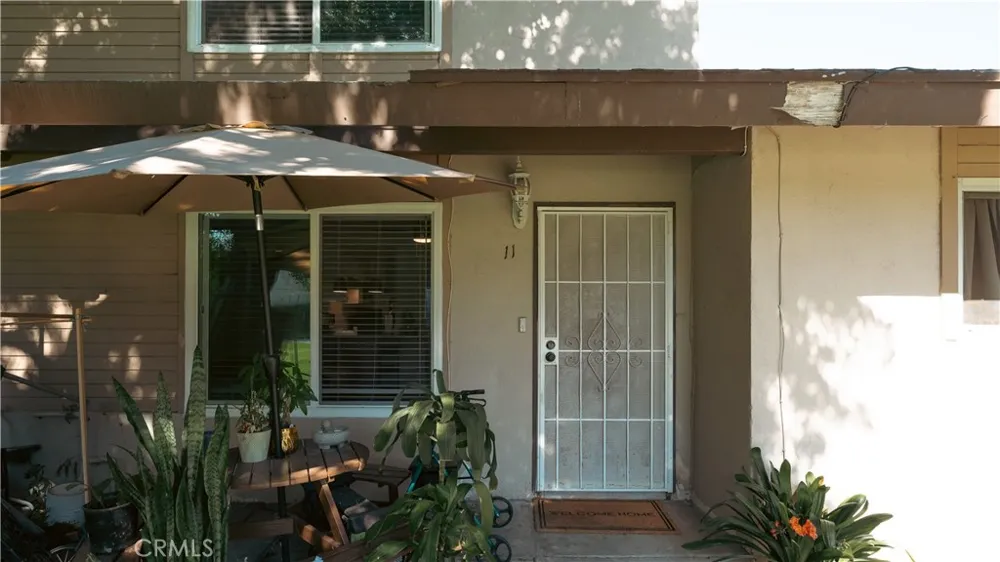 521 S Lyon #11 Santa Ana, CA 92701