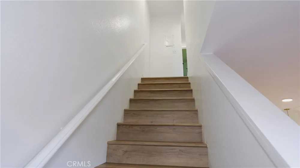 521 S Lyon #11 Santa Ana, CA 92701