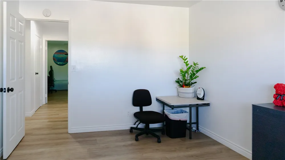 521 S Lyon #11 Santa Ana, CA 92701