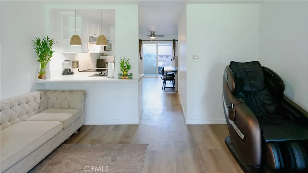 521 S Lyon #11 Santa Ana, CA 92701
