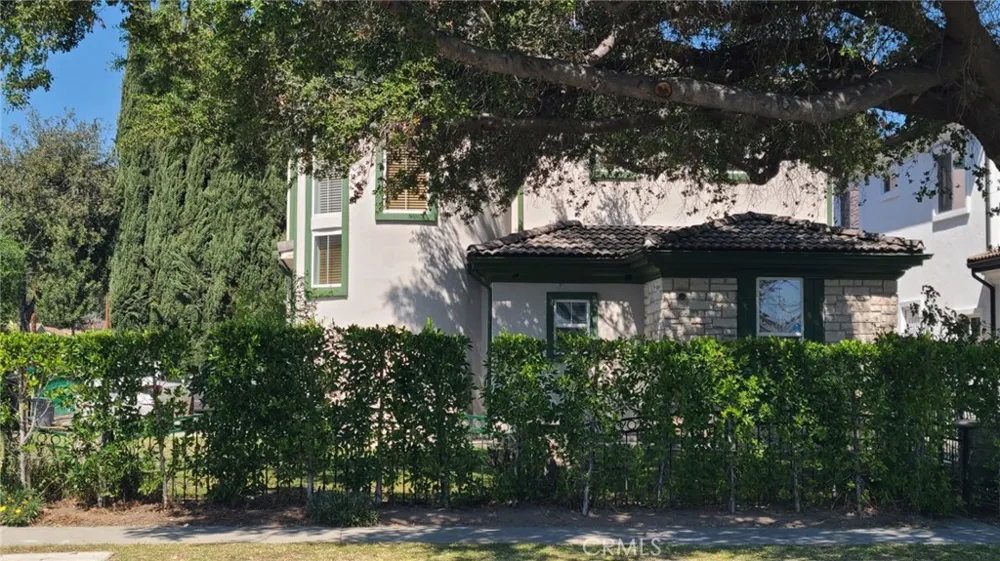 6304 Oak Temple City, CA 91780