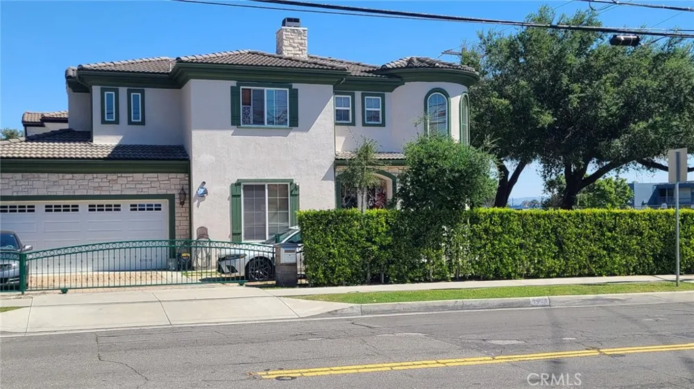 6304 Oak Temple City, CA 91780