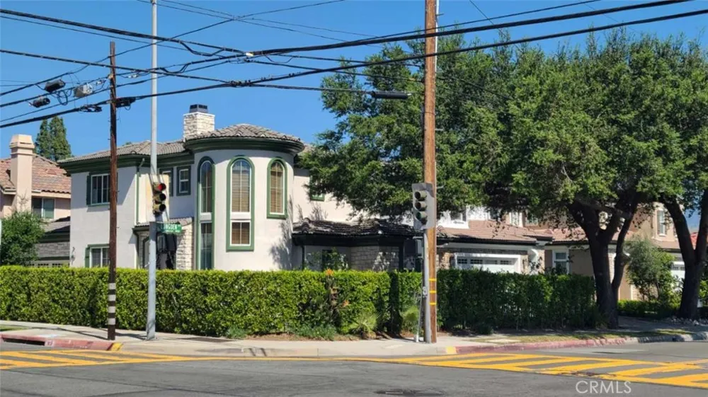 6304 Oak Temple City, CA 91780