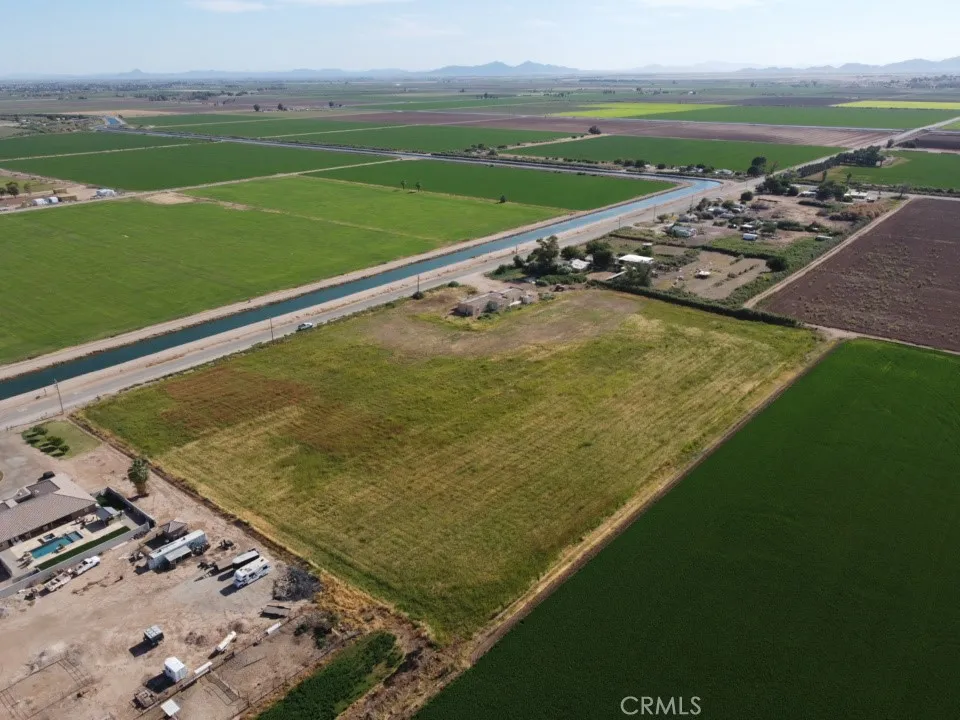 9270 4th Avenue Blythe, CA 92225