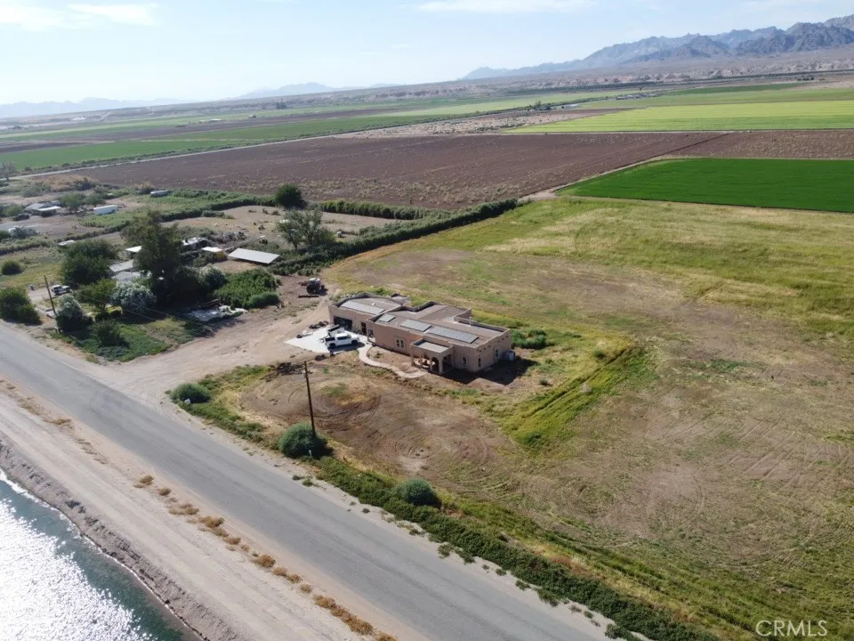 9270 4th Avenue Blythe, CA 92225