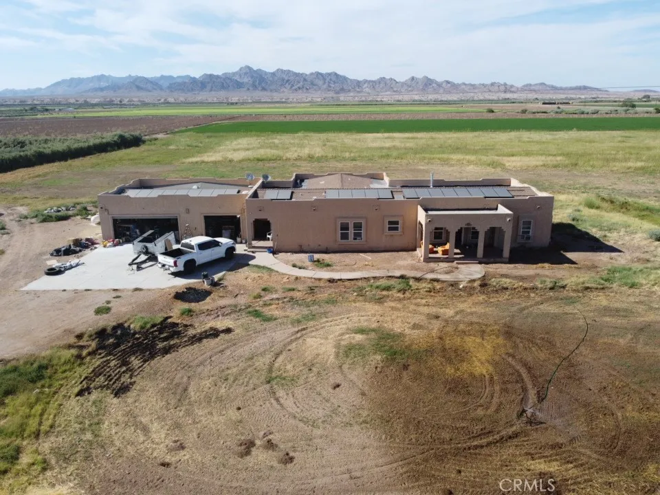 9270 4th Avenue Blythe, CA 92225