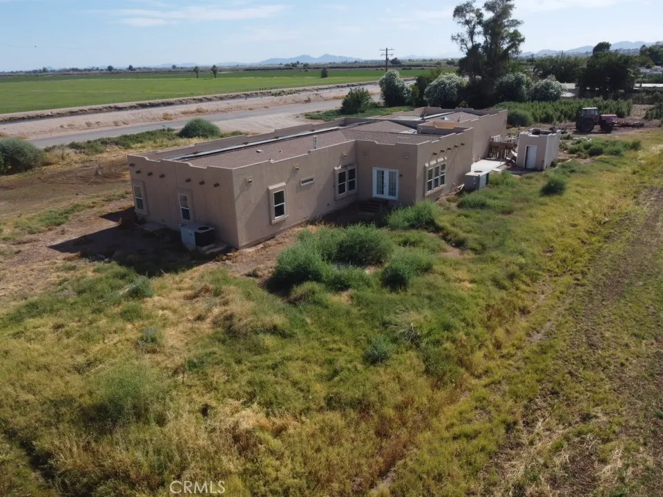 9270 4th Avenue Blythe, CA 92225