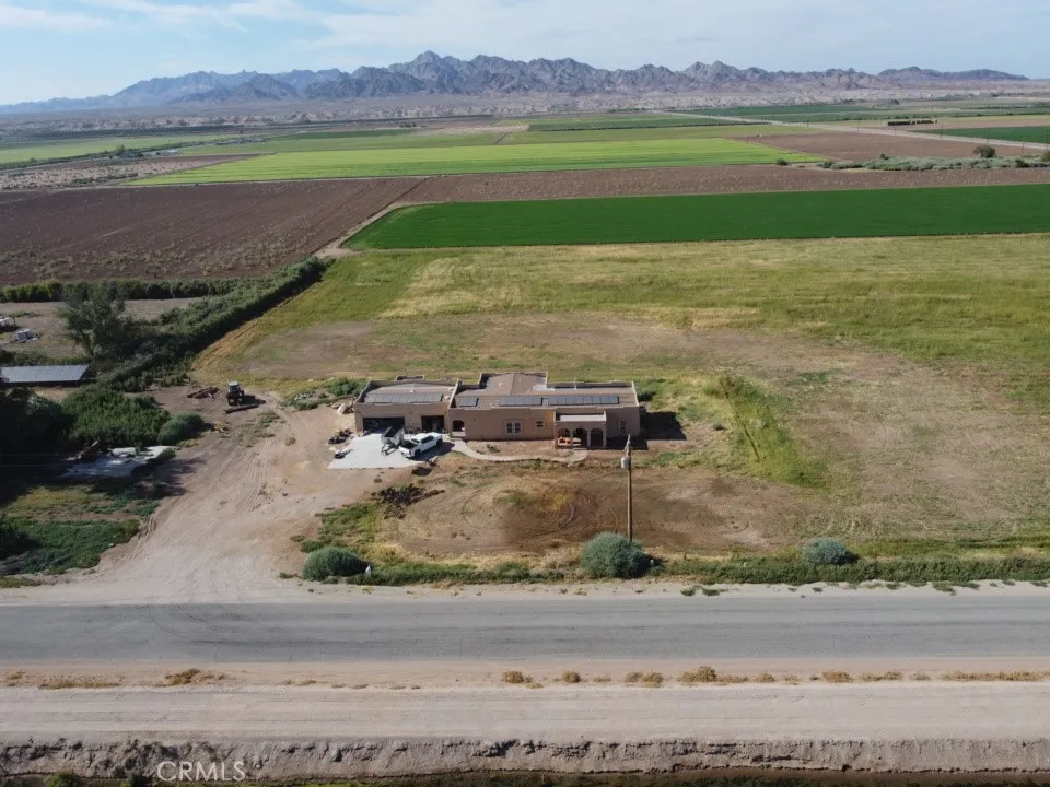 9270 4th Avenue Blythe, CA 92225