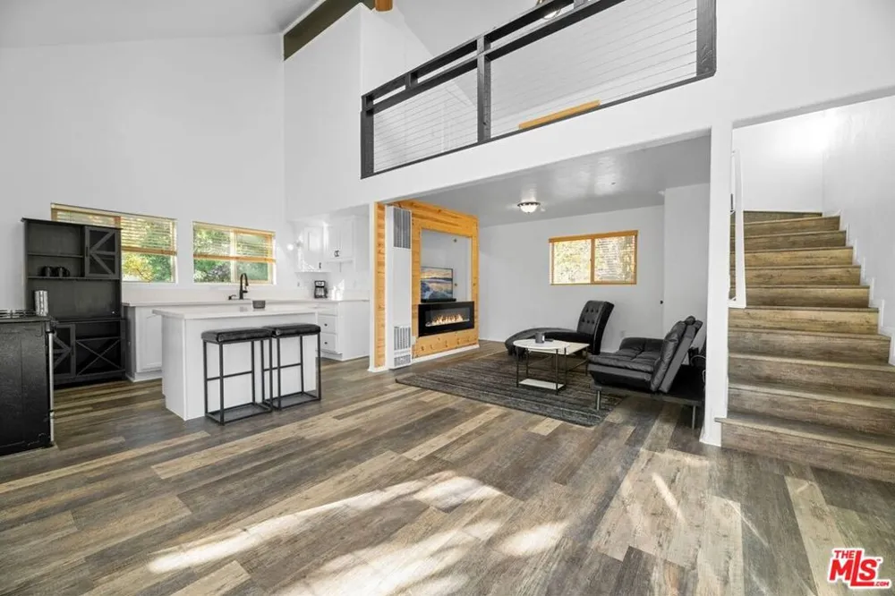 993 Cameron Drive Big Bear, CA 92315