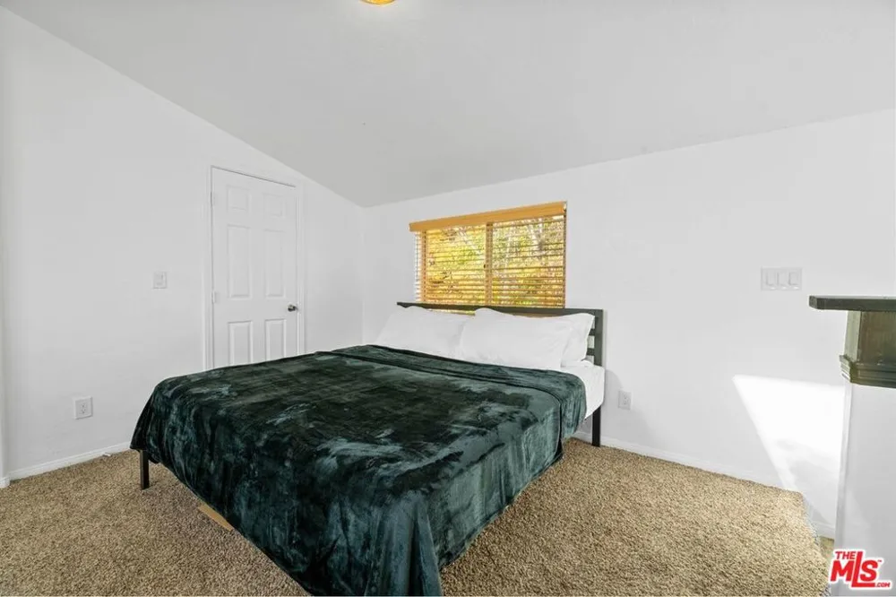 993 Cameron Drive Big Bear, CA 92315