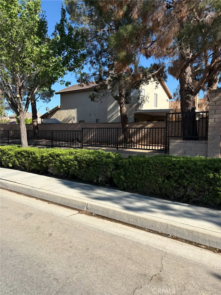 3309 Fairfield Avenue Palmdale, CA 93550