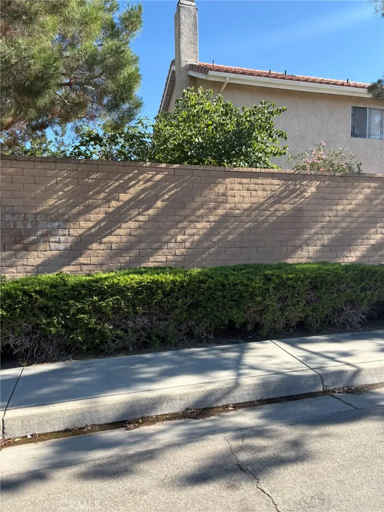 3309 Fairfield Avenue Palmdale, CA 93550