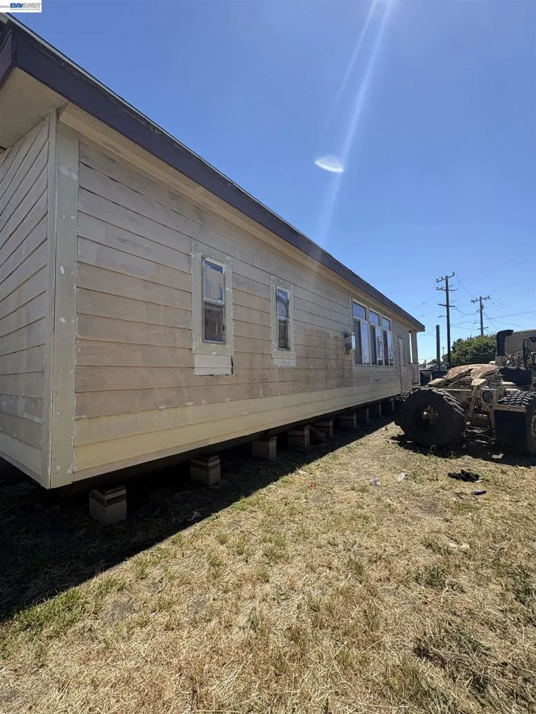 1300 Cherry Street. Richmond, CA 94801