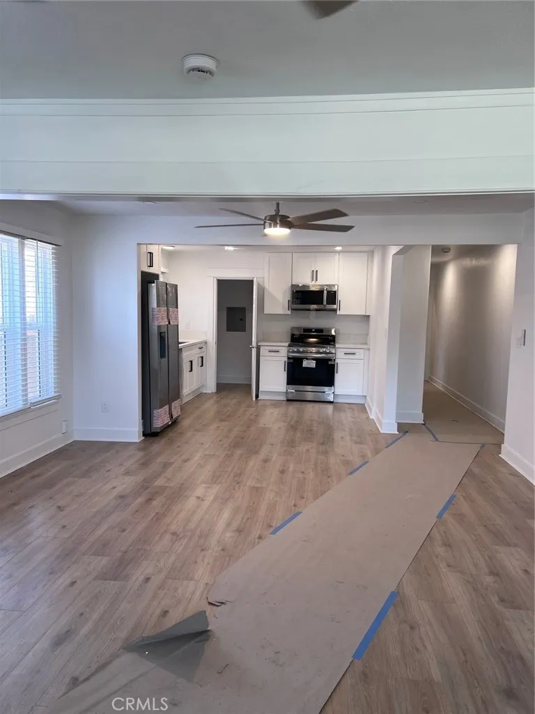 4508 7th Los Angeles, CA 90043