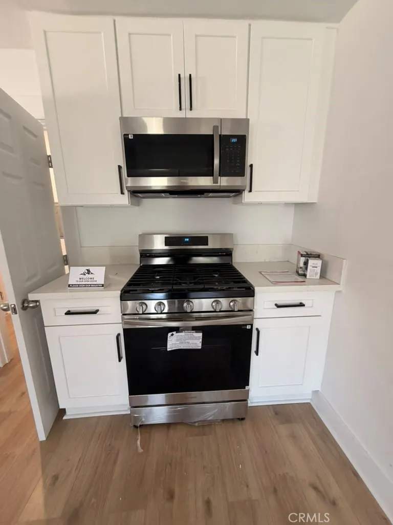4508 7th Los Angeles, CA 90043