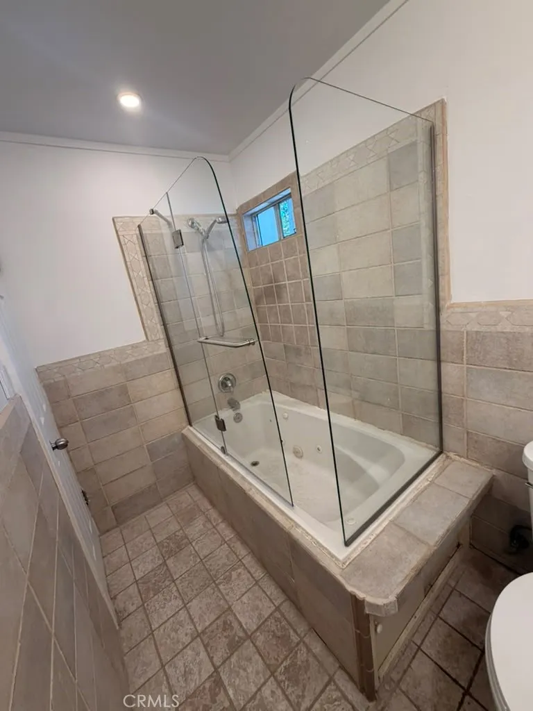 4508 7th Los Angeles, CA 90043