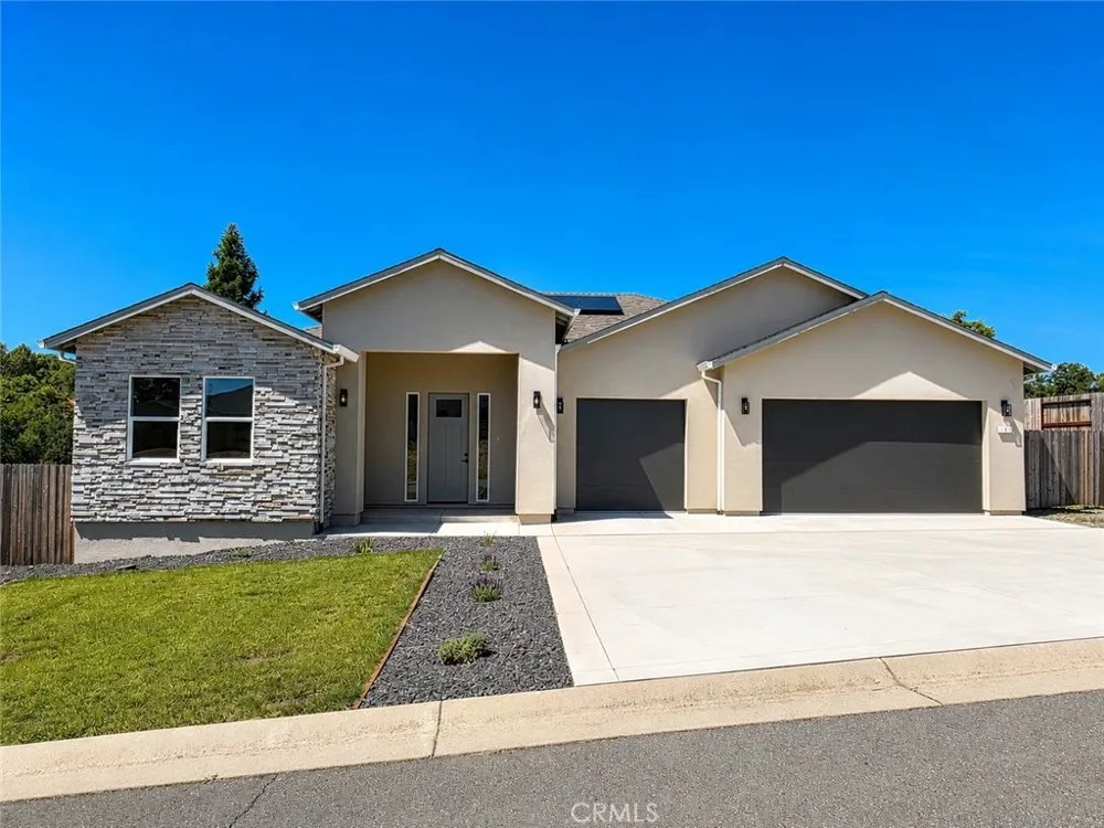 1 Stepping Stone Ct Oroville, CA 95966