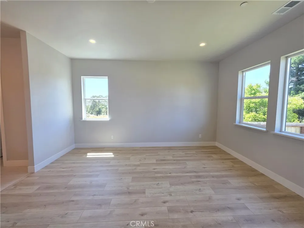 1 Stepping Stone Ct Oroville, CA 95966