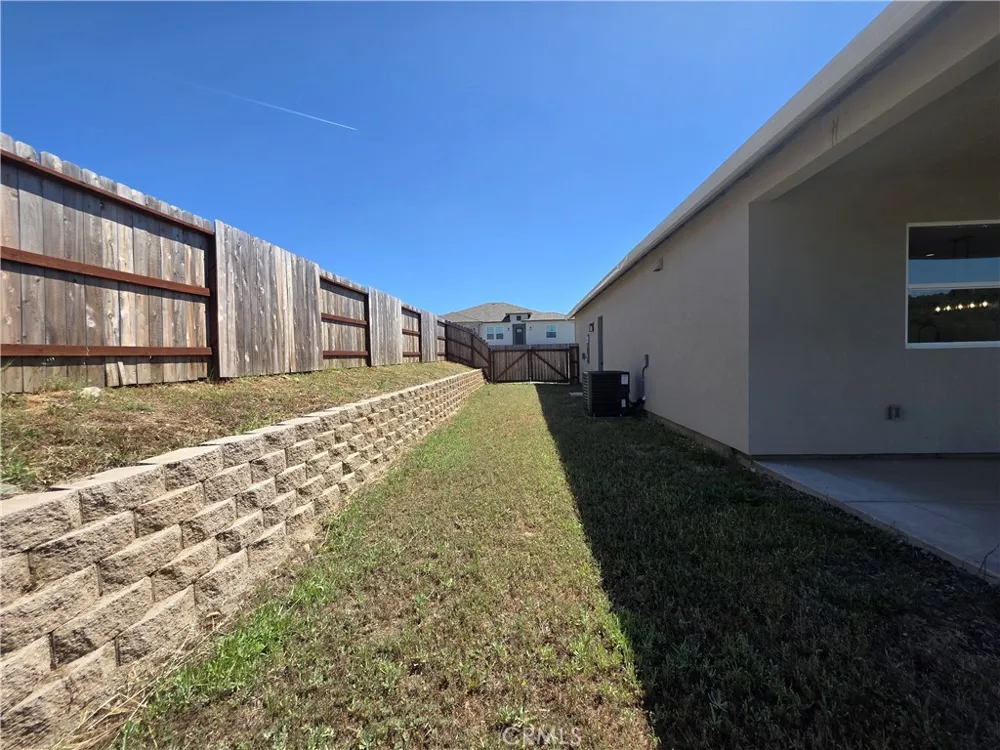 1 Stepping Stone Ct Oroville, CA 95966