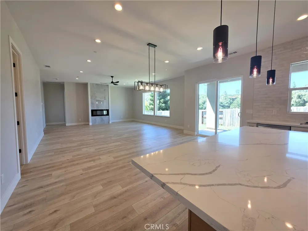 1 Stepping Stone Ct Oroville, CA 95966