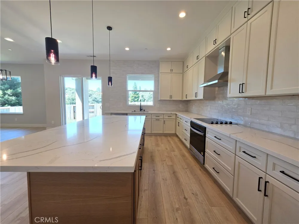 1 Stepping Stone Ct Oroville, CA 95966
