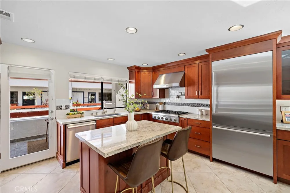 320 Cazador #5 San Clemente, CA 92672
