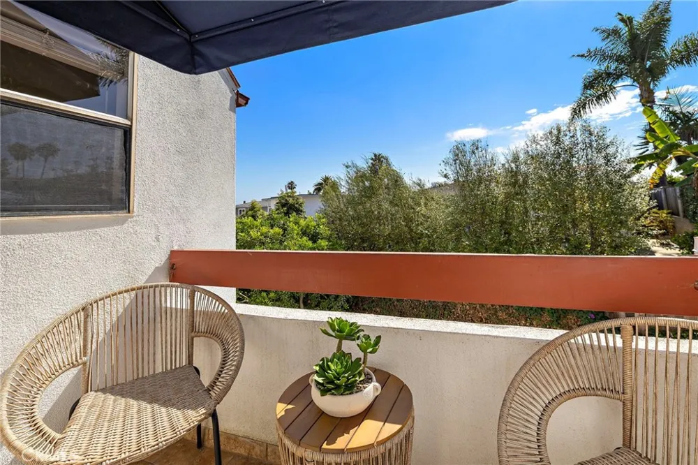 320 Cazador #5 San Clemente, CA 92672