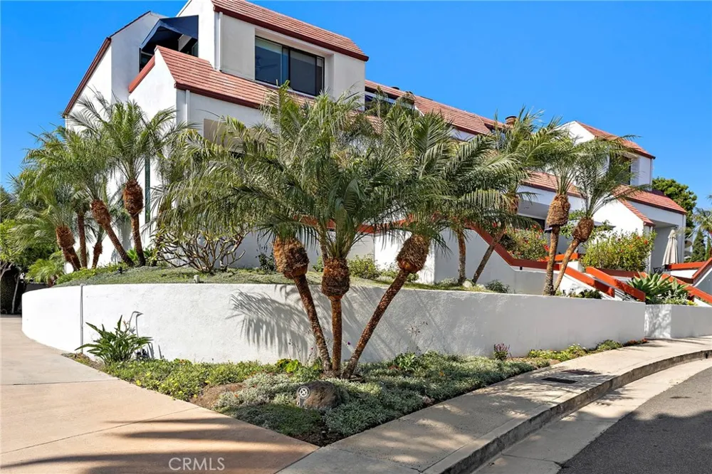 320 Cazador #5 San Clemente, CA 92672