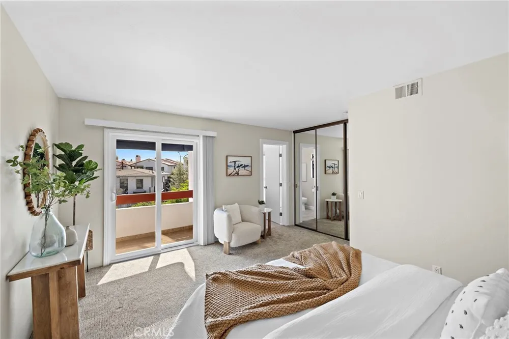 320 Cazador #5 San Clemente, CA 92672