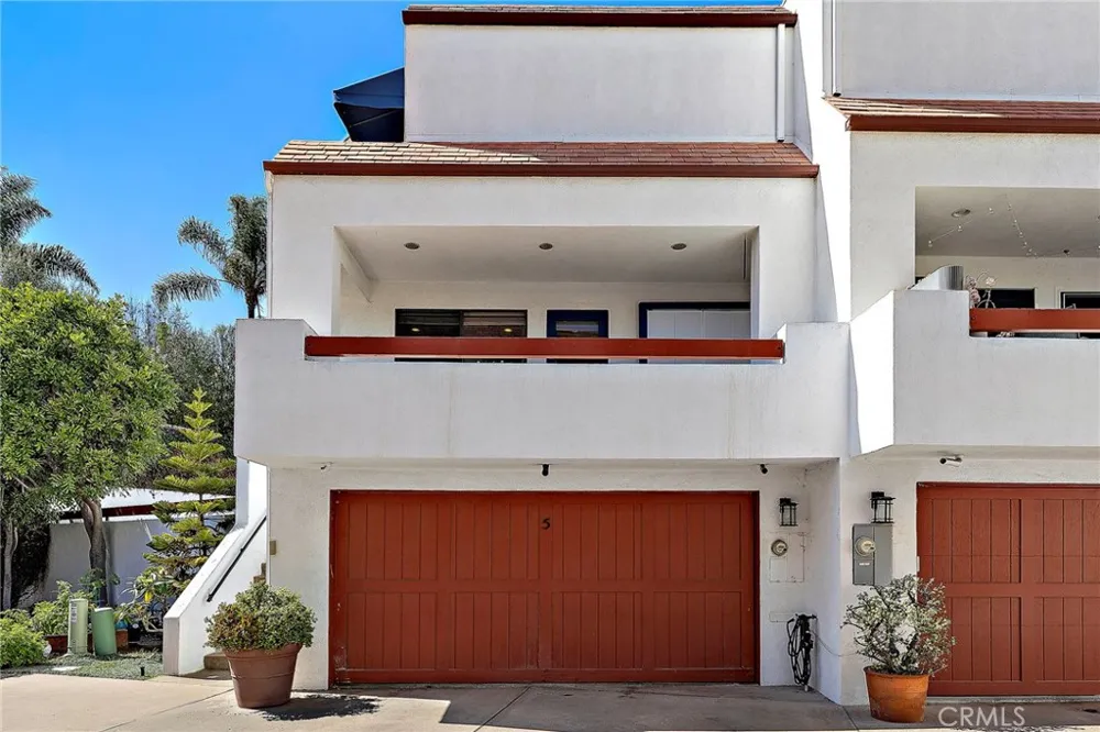 320 Cazador #5 San Clemente, CA 92672