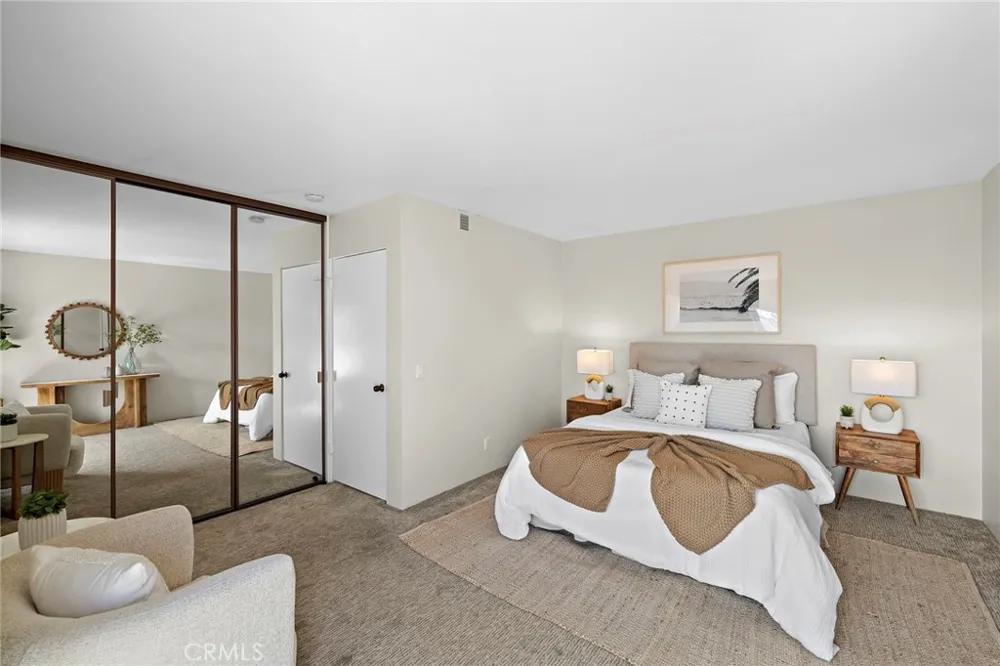 320 Cazador #5 San Clemente, CA 92672