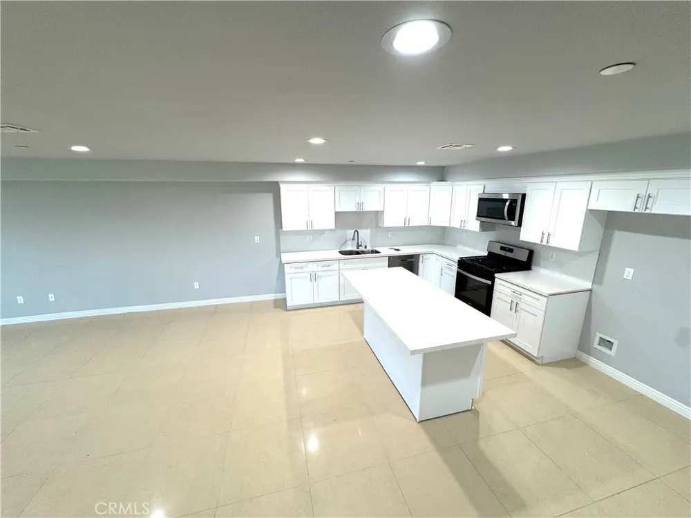 15616 Amar Road #G La Puente, CA 91744