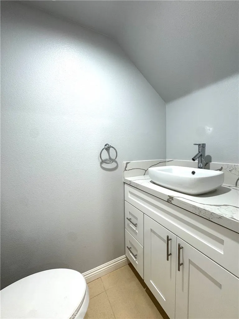 15616 Amar Road #G La Puente, CA 91744