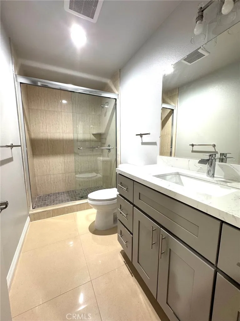 15616 Amar Road #F La Puente, CA 91744