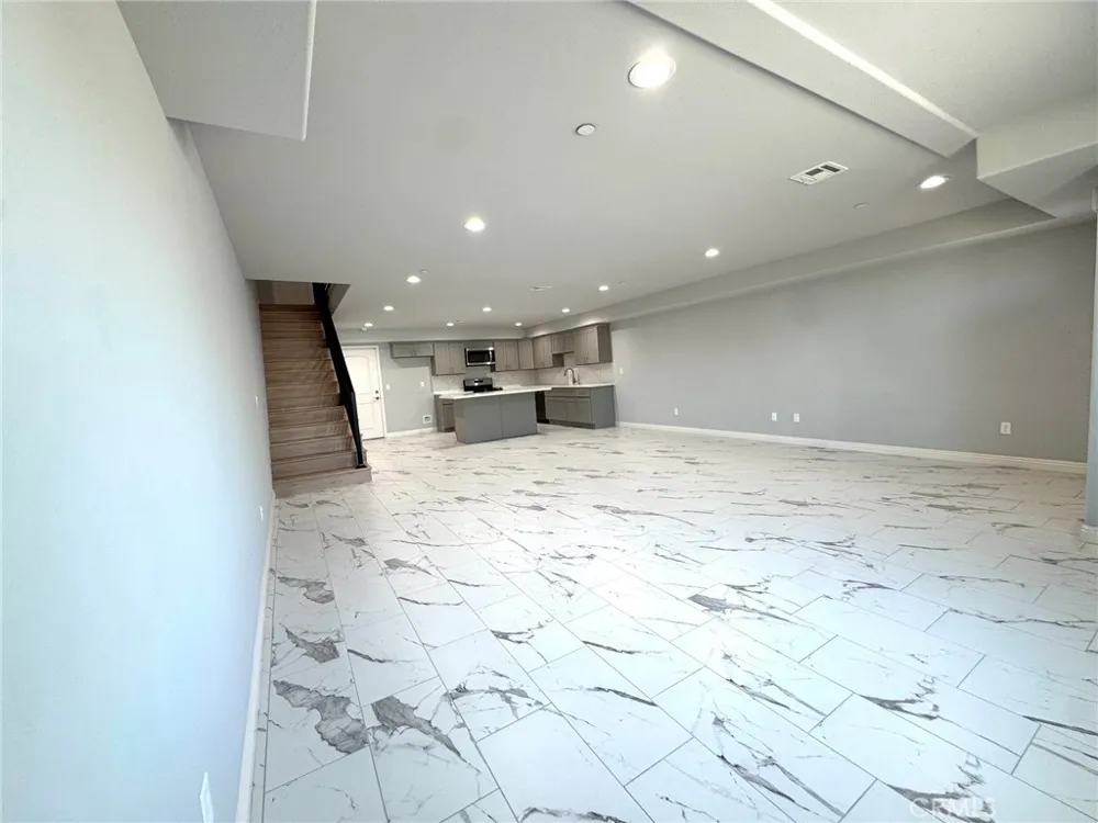 15616 Amar Road #F La Puente, CA 91744