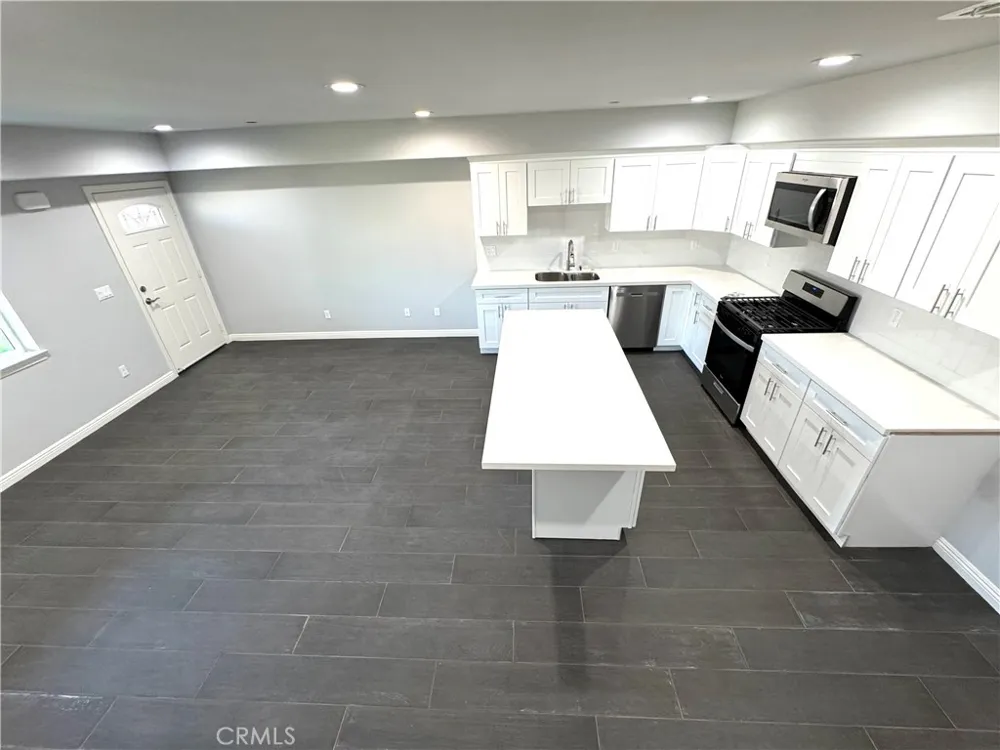 15616 Amar Road #C La Puente, CA 91744