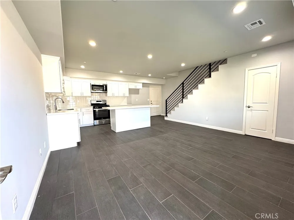 15616 Amar Road #C La Puente, CA 91744