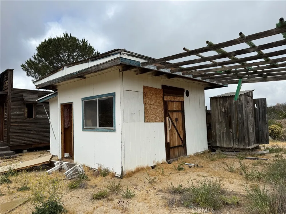 45051 Bonny Lane Aguanga, CA 92536