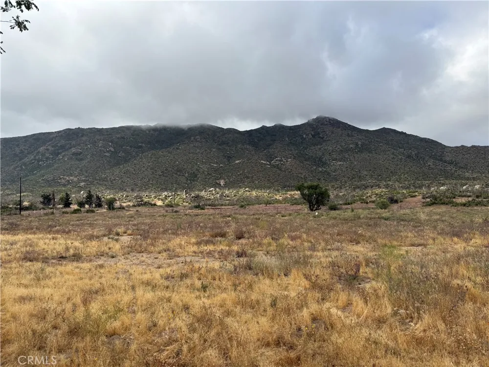 45051 Bonny Lane Aguanga, CA 92536
